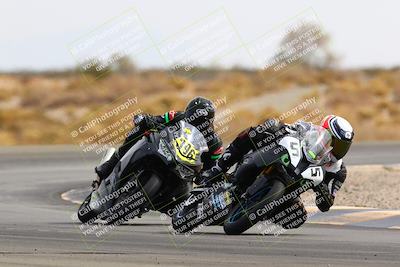 media/Feb-27-2022-CVMA (Sun) [[a3977b6969]]/Race 6 500 Supersport-350 Supersport (Holeshot)/